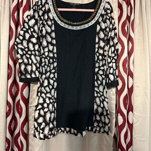 Elegant Black and White Patterned Midi Dress